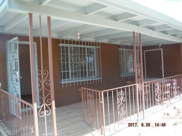 2607 N La Verne Ave
