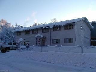 2nd image of 3601 Gardner St