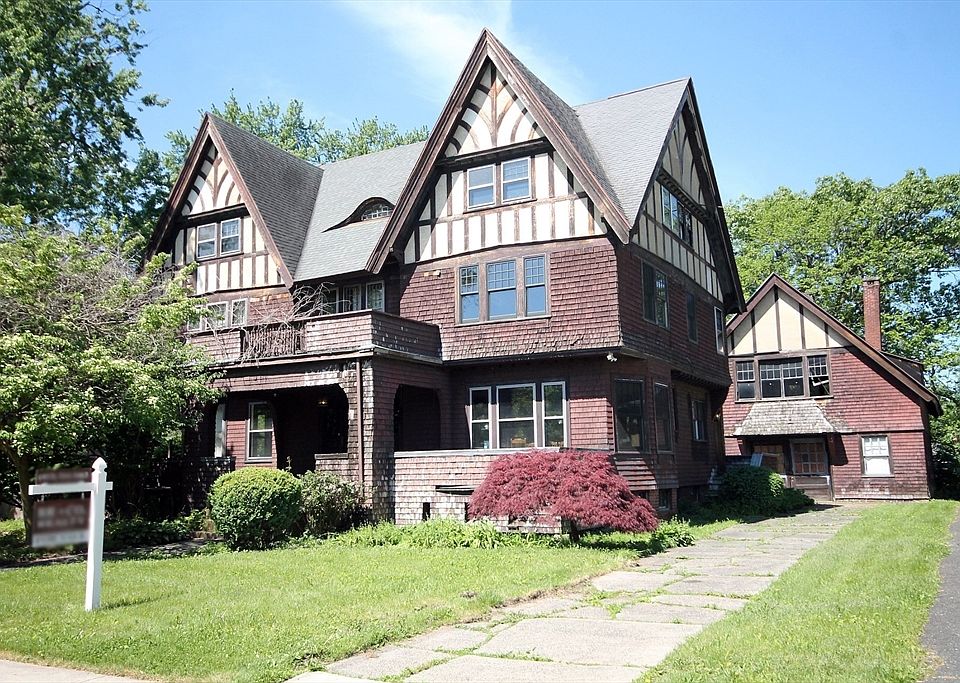 1st image of 50 Bellevue Ave