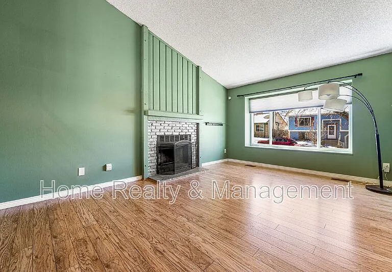 18976 E Mercer Dr — Photo 6