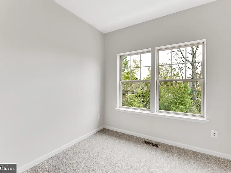 9333 Barnes Loop — Photo 12