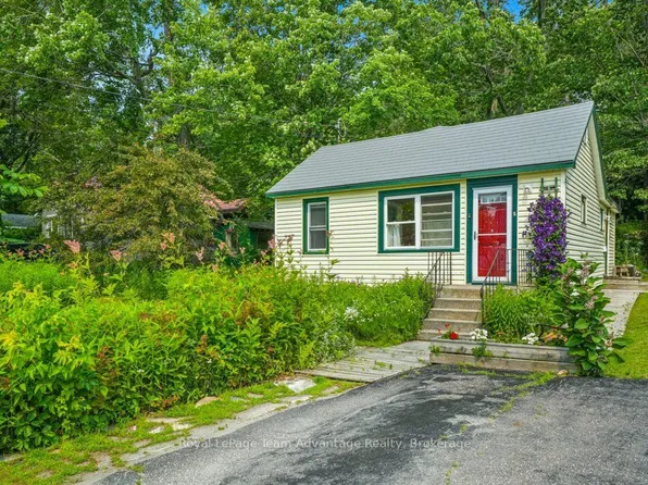 5 Georgina St, Parry Sound, ON P2A 2C9