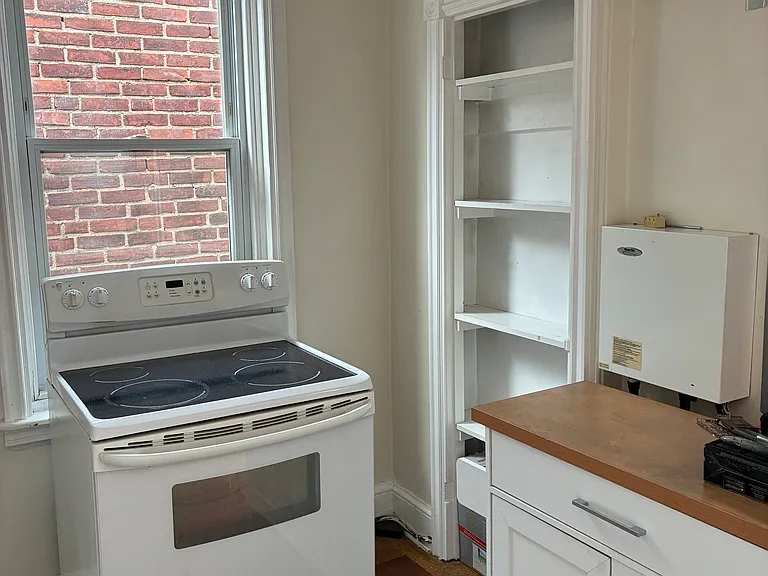 835 N Union St #B — Photo 17