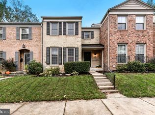 5428 Cabot Ridge Ct, Fairfax, VA 22032