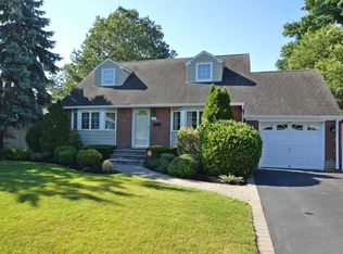 61 Scott Avenue North Babylon NY 11703 Zillow