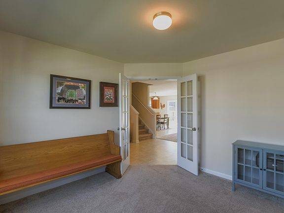 4th image of 519 Rock Island Way #649