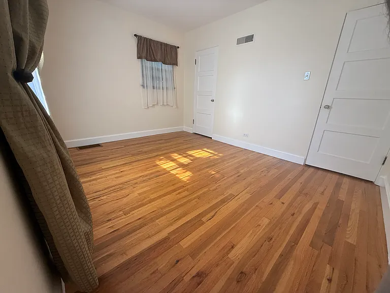 1175 S Dale Ct — Photo 5