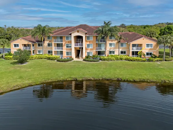 281 SW Palm Dr APT 102, Port Saint Lucie, FL 34986