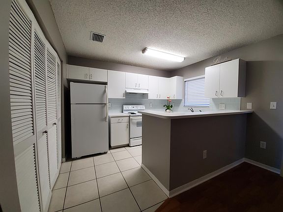 2nd image of 6965 NW 173rd Dr APT 1904