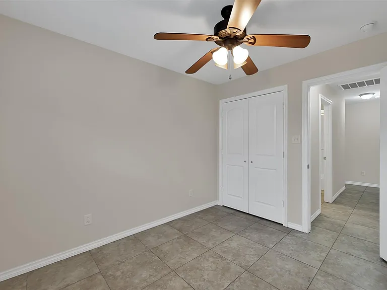 163 S Bend Ct #A — Photo 31