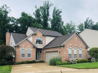 7720 Woodstar Ln, Painesville, OH 44077