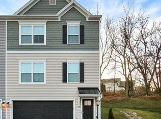 18007 Dave Anne Cir, Stewartstown, PA 17363