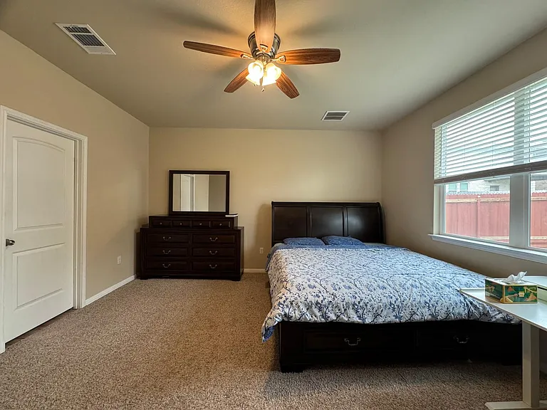 113 Queen Anne Dr — Photo 13