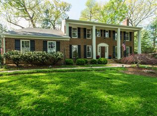 8911 Old Dominion Dr, McLean, VA 22102