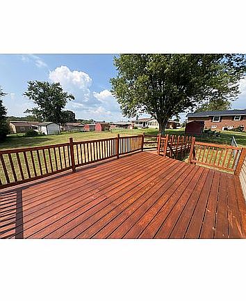 Handicap-Accessible Deck