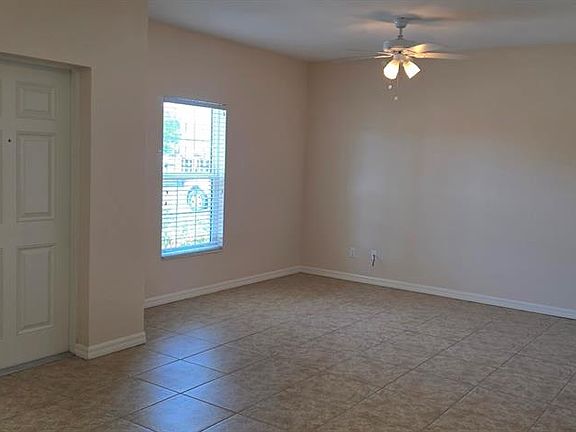 3rd image of 26172 Explorer Rd #4