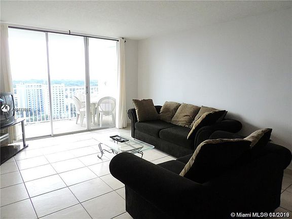 2nd image of 2801 NE 183rd St APT 2109W