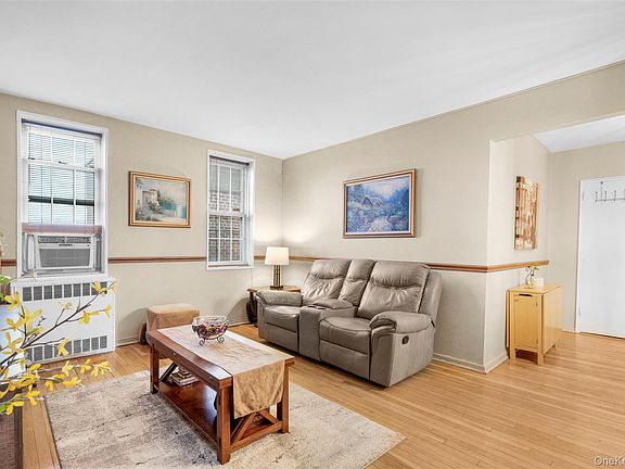 5th image of 786 Bronx River Road #B65