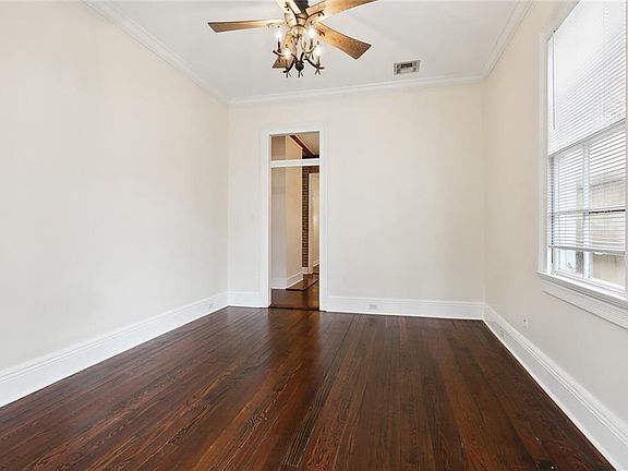 5th image of 915-17 Spain St