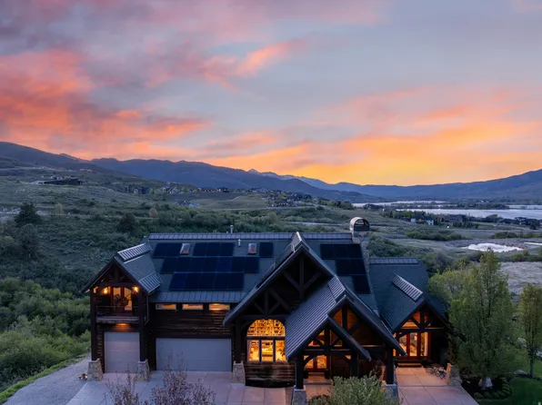 6438 E Summit Cv, Huntsville, UT 84317