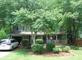 1010 Forest Park Ln, Suwanee, GA 30024