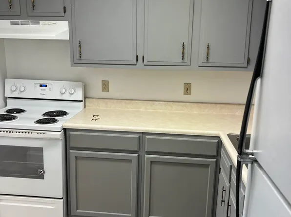 217 W Pike St #202, Clarksburg, WV 26301