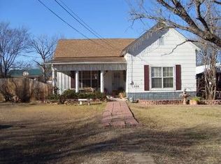 506 E Morgan, Meridian, TX 76665