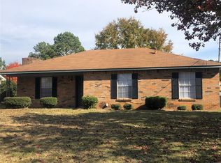 1604 Deatsville Hwy, Millbrook, AL 36054