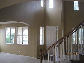 4th image of 1707 Caseros Dr