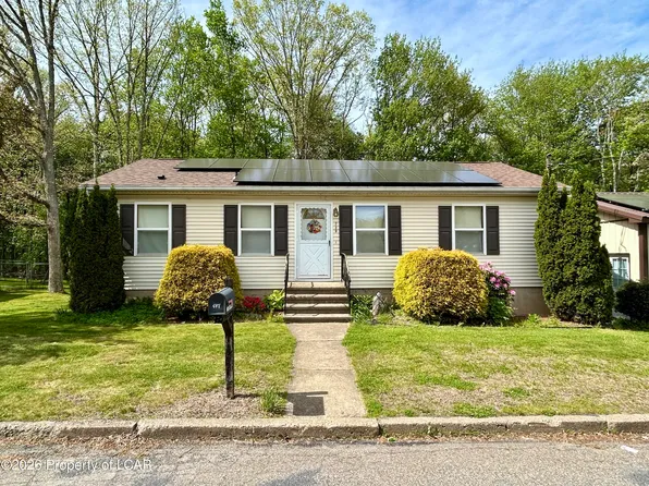 239 E 23rd St, Hazleton, PA 18202