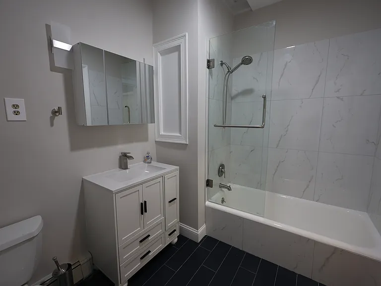 318 Tappan St #2 — Photo 9