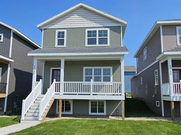 2736 W Main St, Sun Prairie, WI 53590