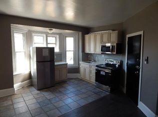 4222 Baltimore Ave #2R, Philadelphia, PA 19104