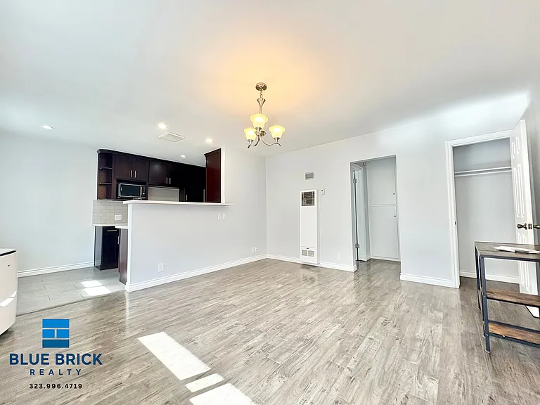1526 Corinth Ave #9 — Photo 8