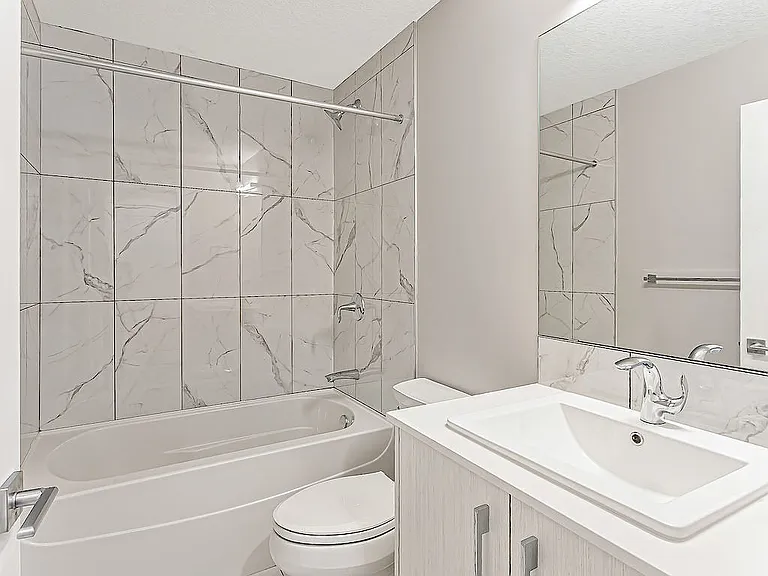 153B Creekside Dr SW #B — Photo 14