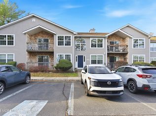 42 Diane Drive, Tinton Falls, NJ 07753