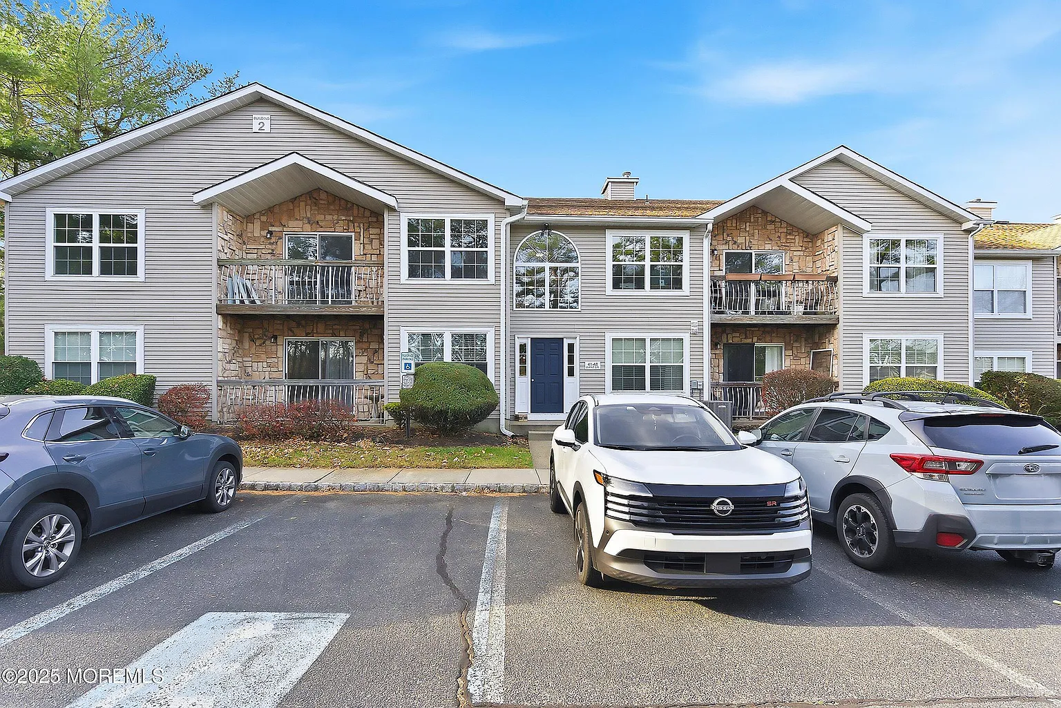 42 Diane Drive photo 1