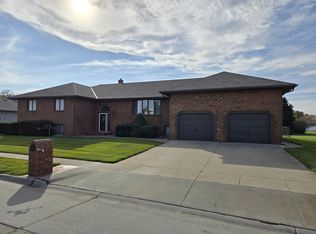 1103 3rd St, Columbus, NE 68601