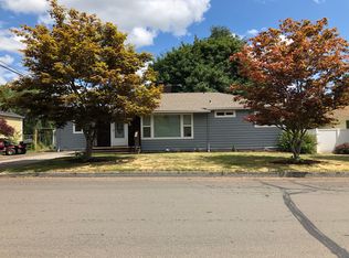 1529 Hawthorne St, Forest Grove, OR 97116