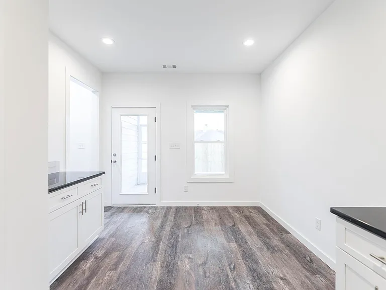 107 Leisure Pointe Cv — Photo 8