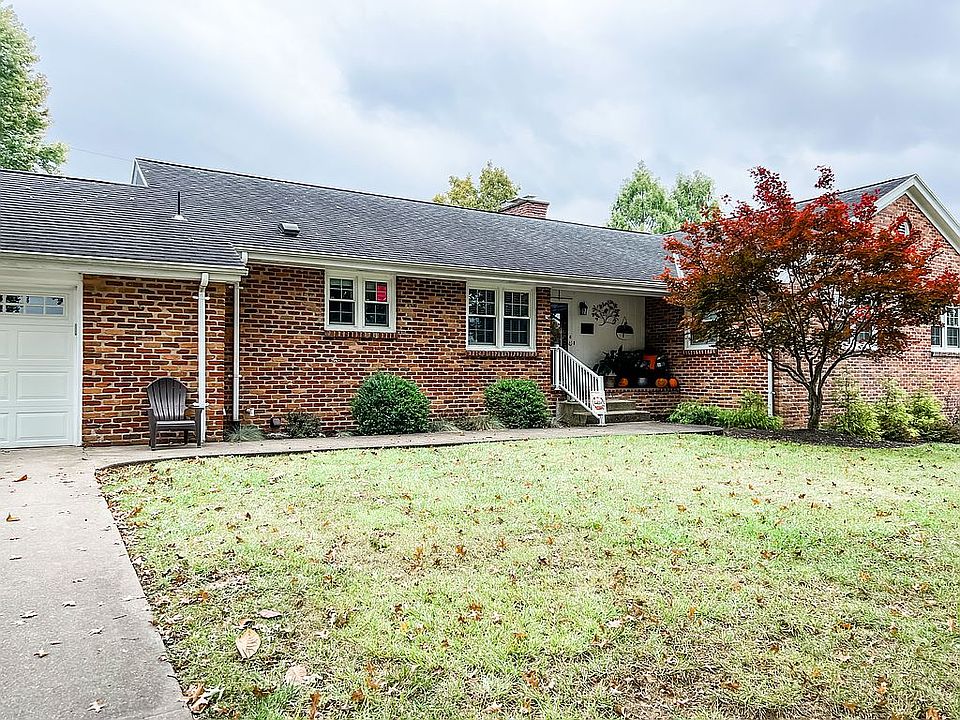 2nd image of 734 Brightridge Dr