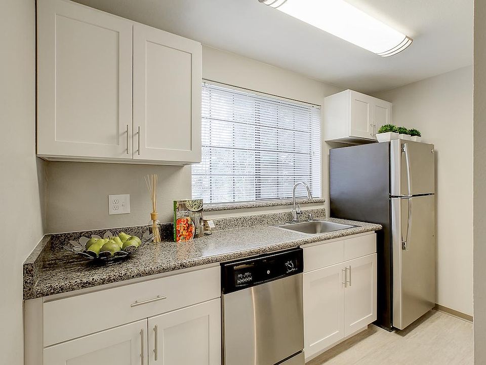 1st image of 3060 118th Ave SE #K202