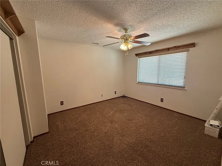 32105 Meadow Blossom Rd — Photo 10
