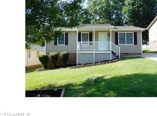 1103 Countryside Dr, High Point, NC 27265