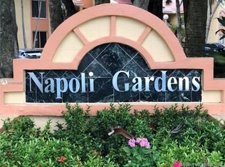 1050 Coral Club Dr #1050, Pompano Beach, FL 33071