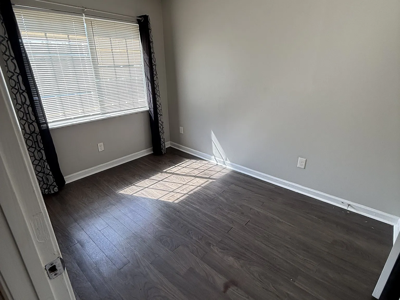 1425 Joseph E Boone - 201 — Photo 3