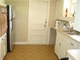 3rd image of 3050 Oak Forest Dr