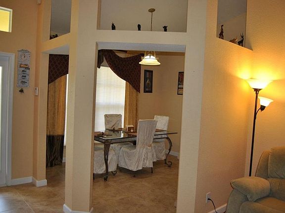 5th image of 5206 NW South Lovoy Cir