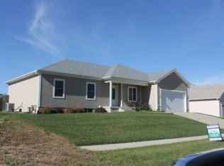 306 S West St, Cameron, MO 64429