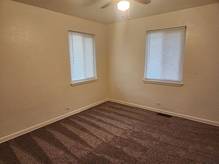 1719 E Kiowa St — Photo 9